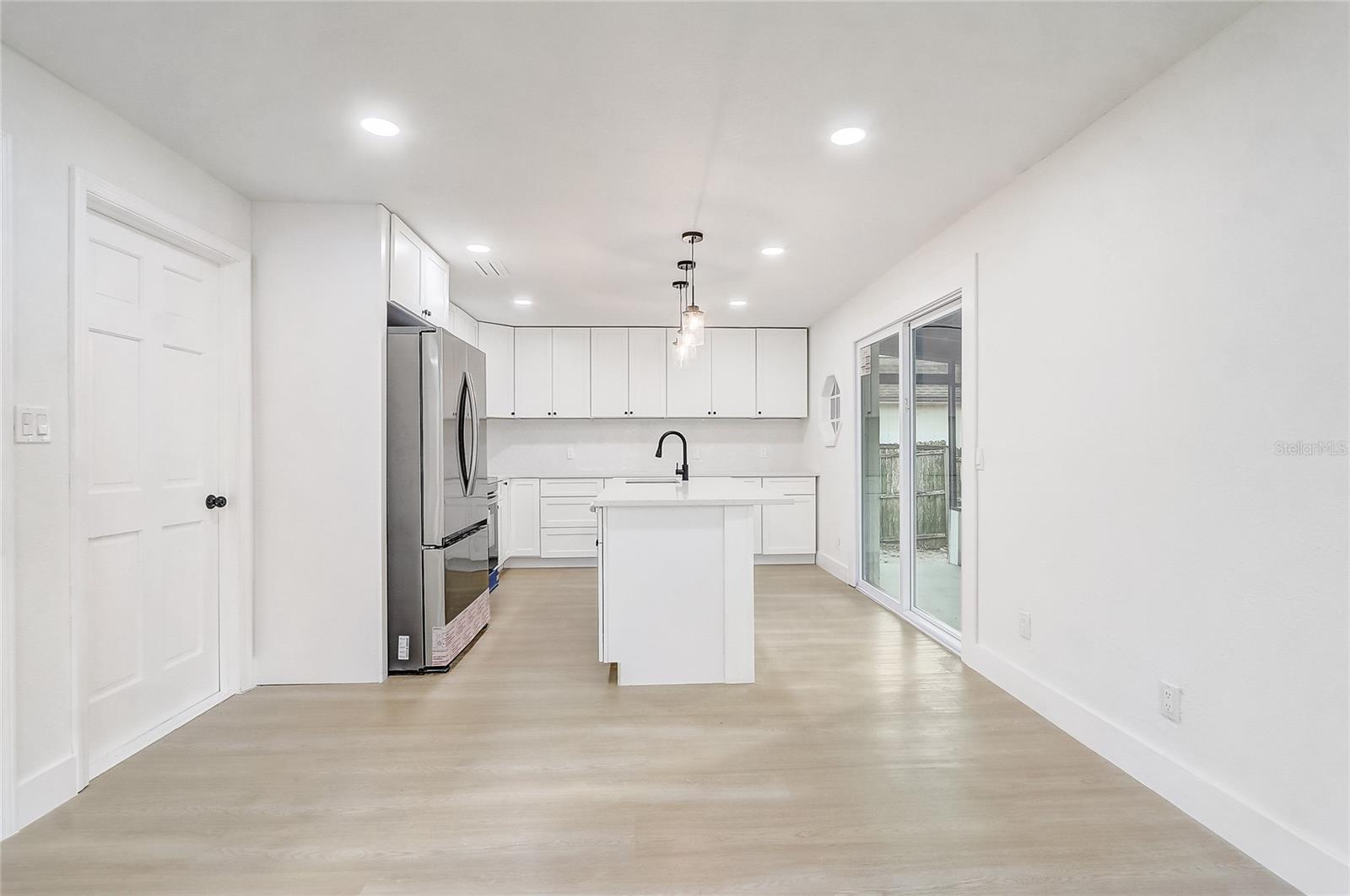 Image 6 of 27 For 1080 Carpenter Road