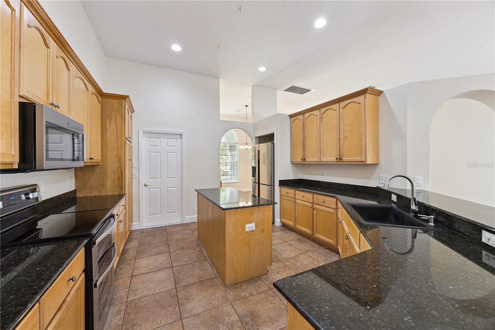 Image 16 of 62 For 1544 Gants Circle