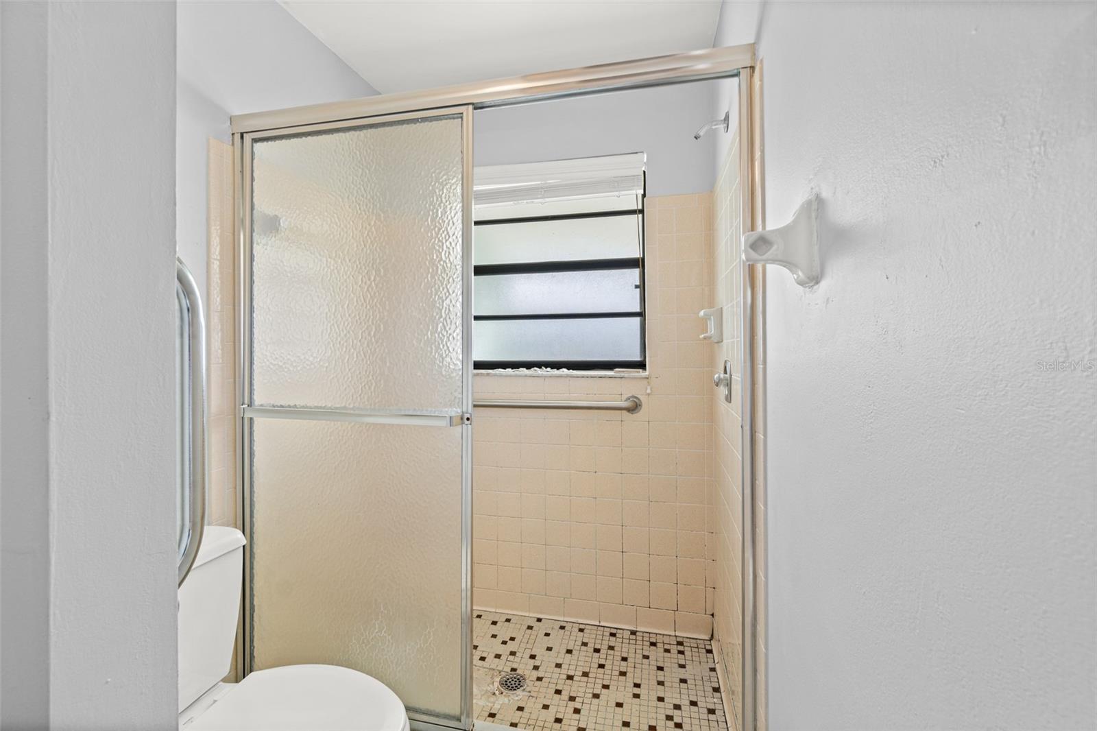 Image 31 of 43 For 155 Kristi Drive