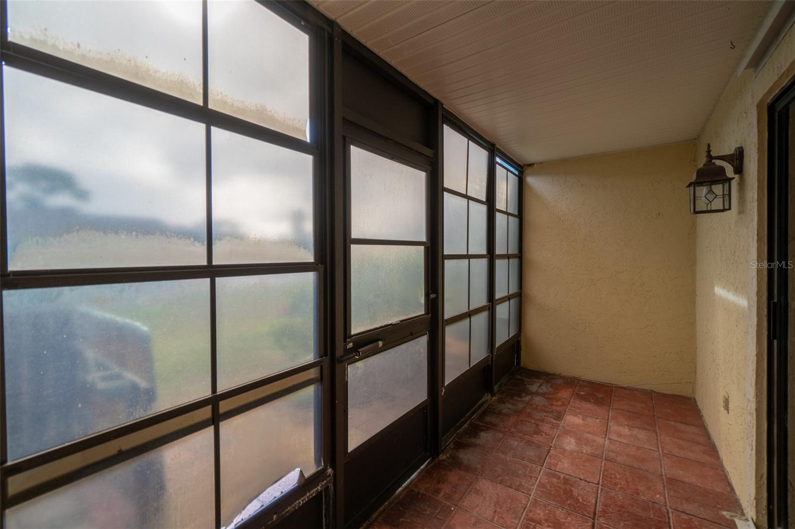 Image 35 of 43 For 155 Kristi Drive