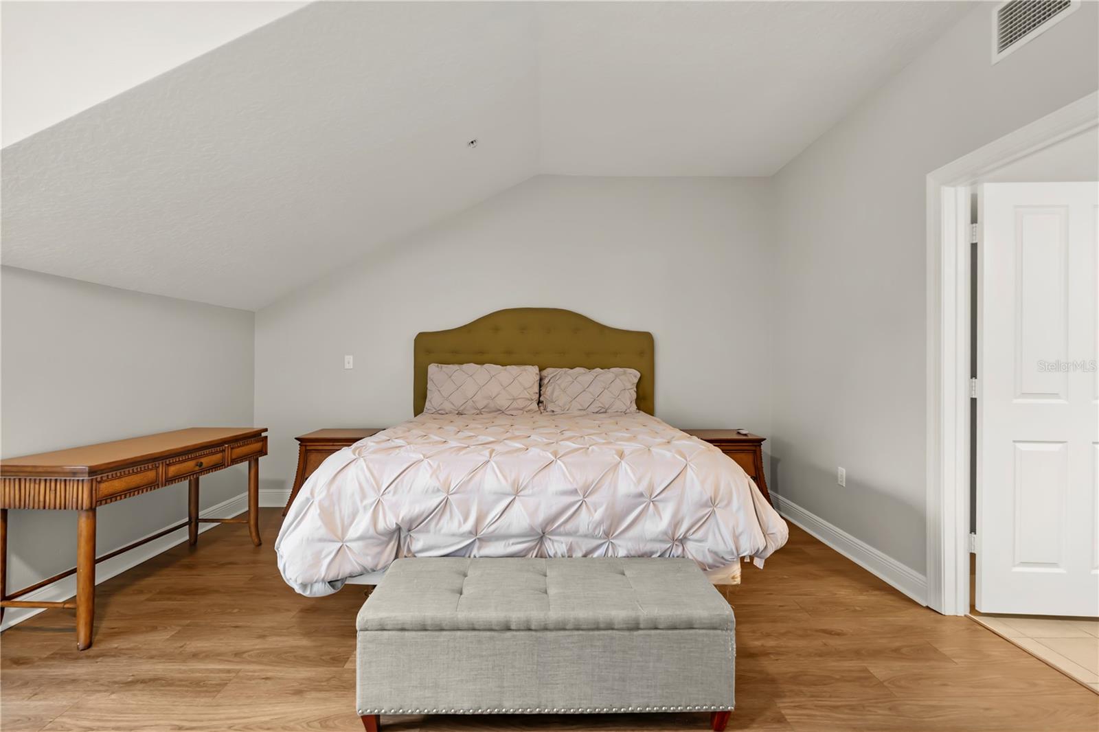 Image 19 of 40 For 7628 Heritage Crossing Way