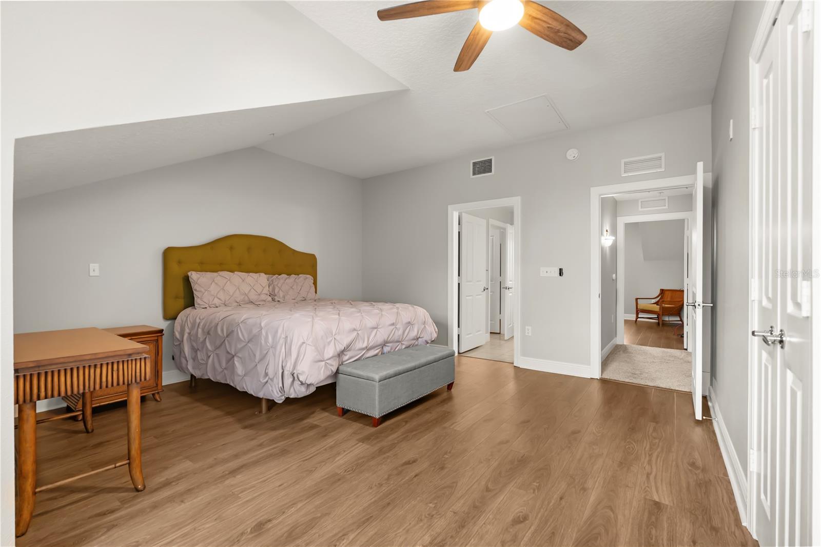 Image 20 of 40 For 7628 Heritage Crossing Way