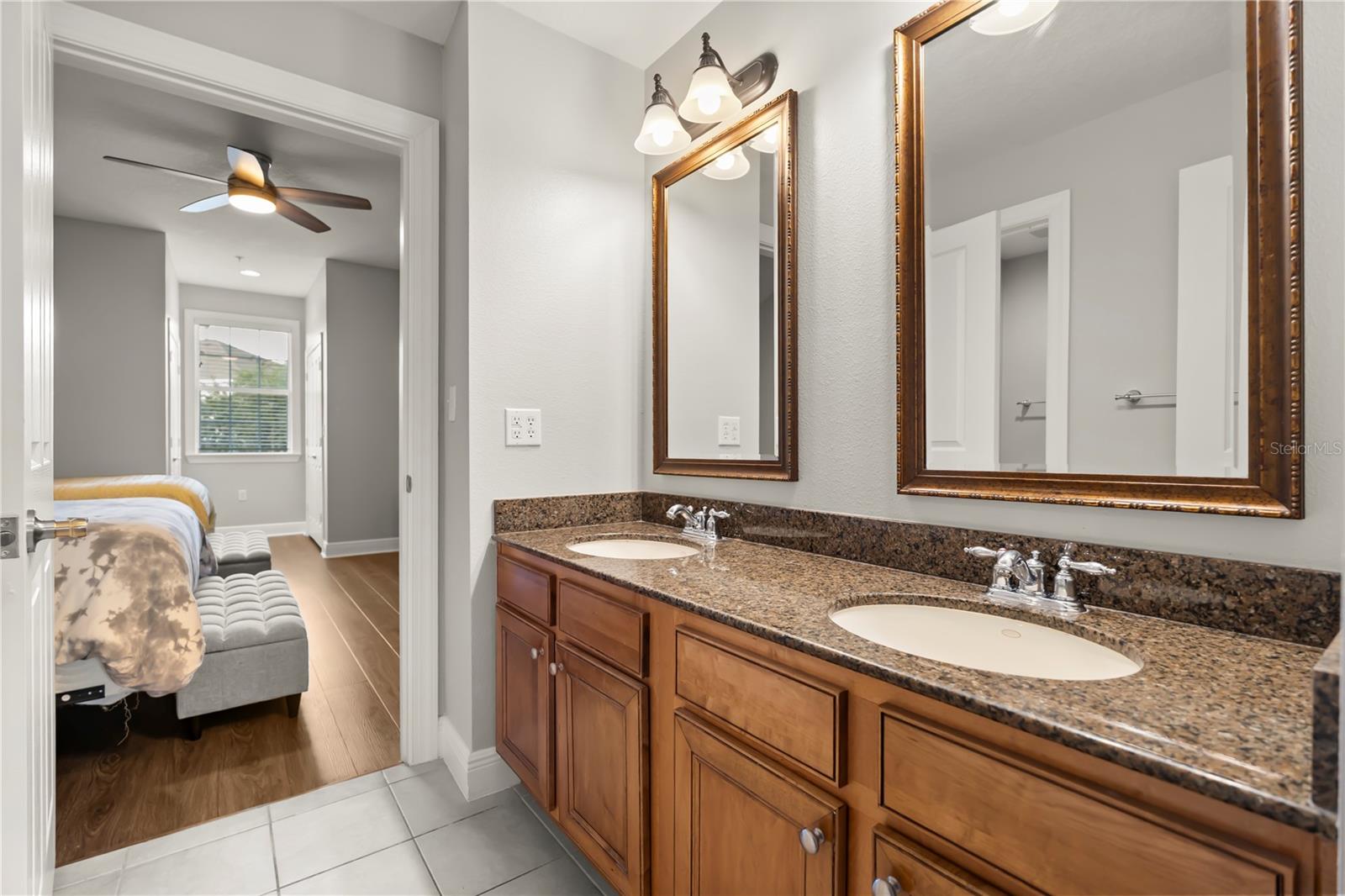 Image 23 of 40 For 7628 Heritage Crossing Way