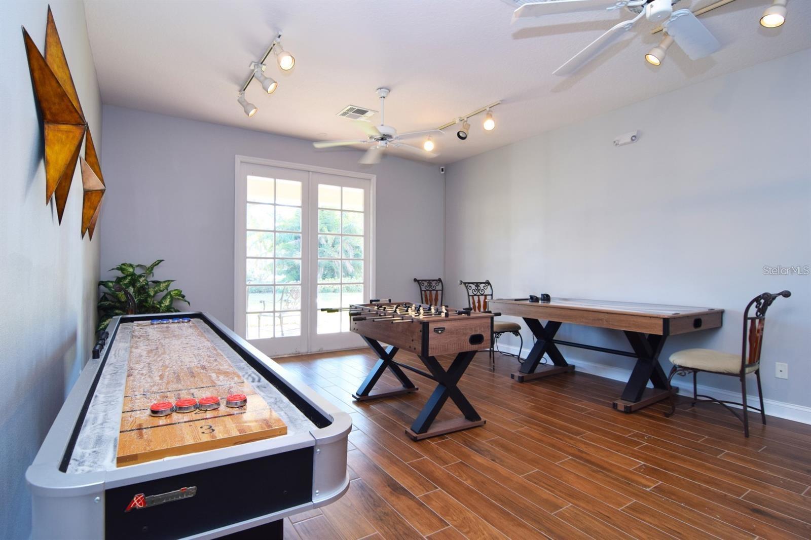 Image 22 of 28 For 108 Brunello Drive