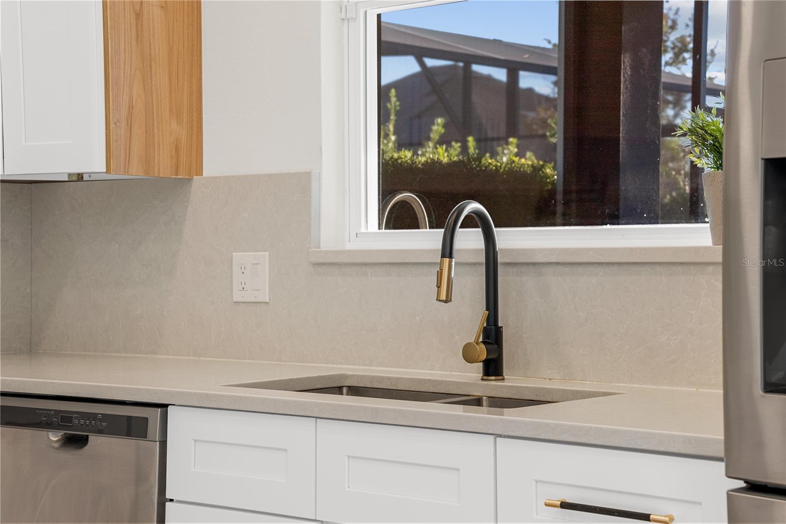 Image 13 of 63 For 8252 Randal Park Boulevard