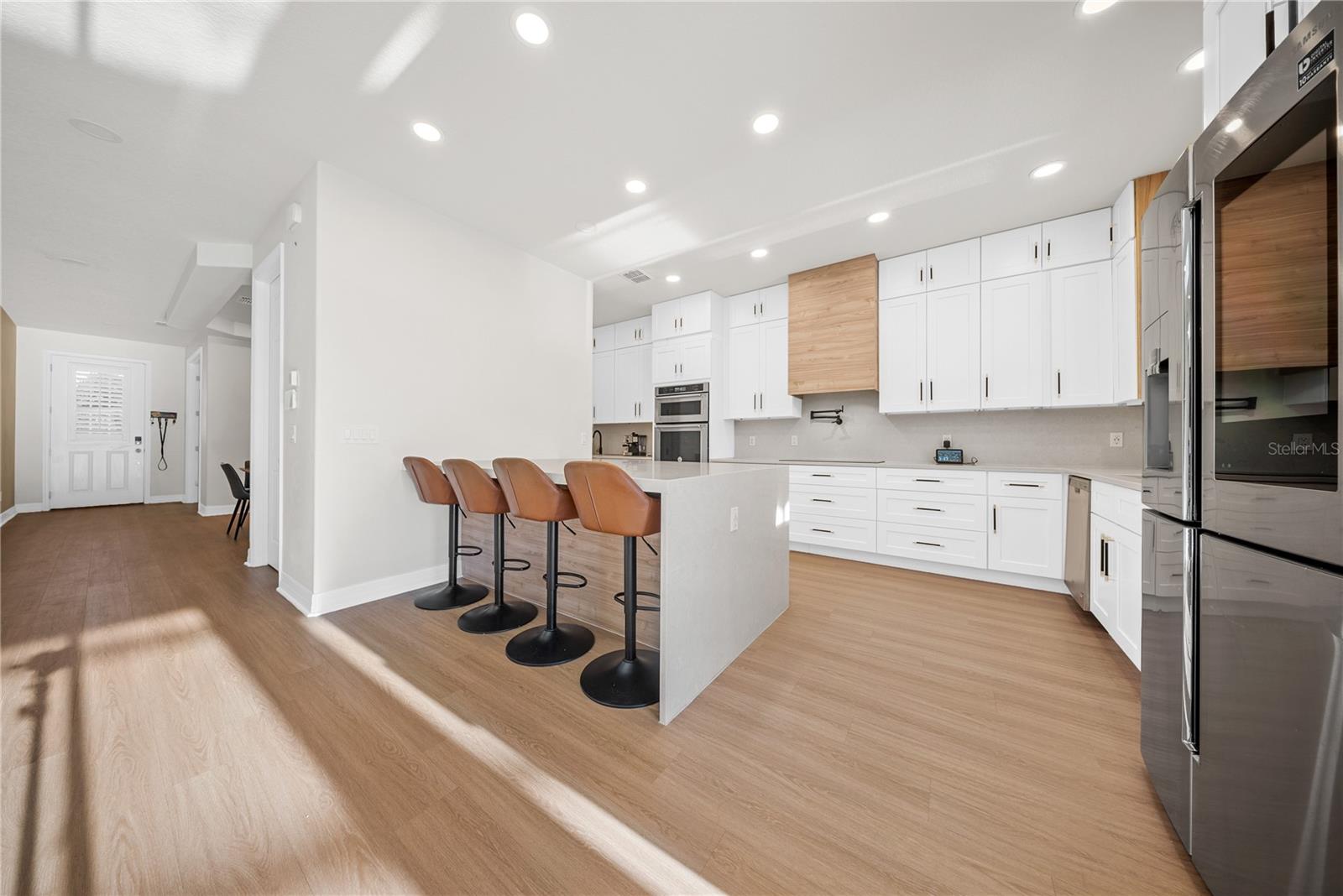 Image 14 of 63 For 8252 Randal Park Boulevard