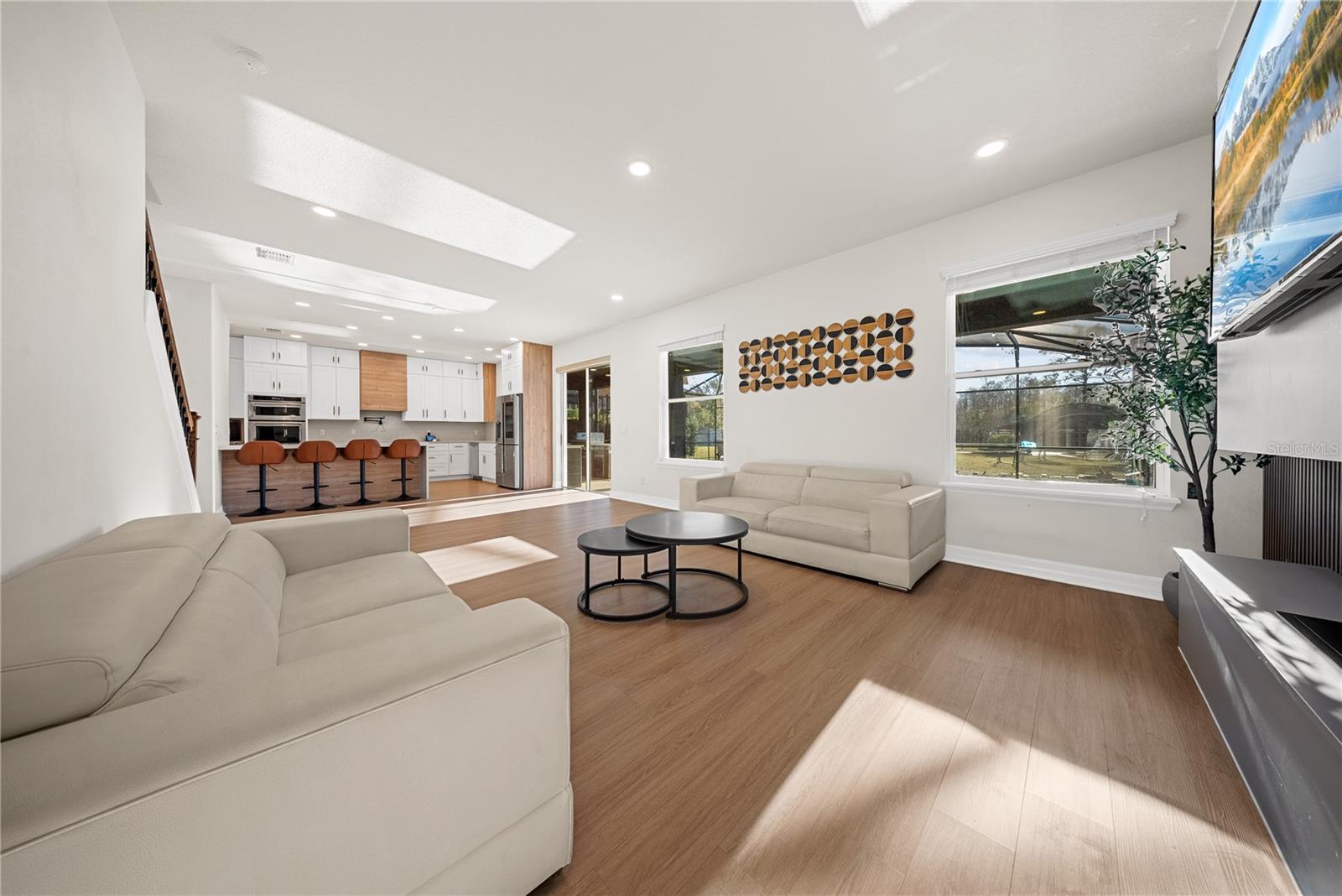 Image 19 of 63 For 8252 Randal Park Boulevard