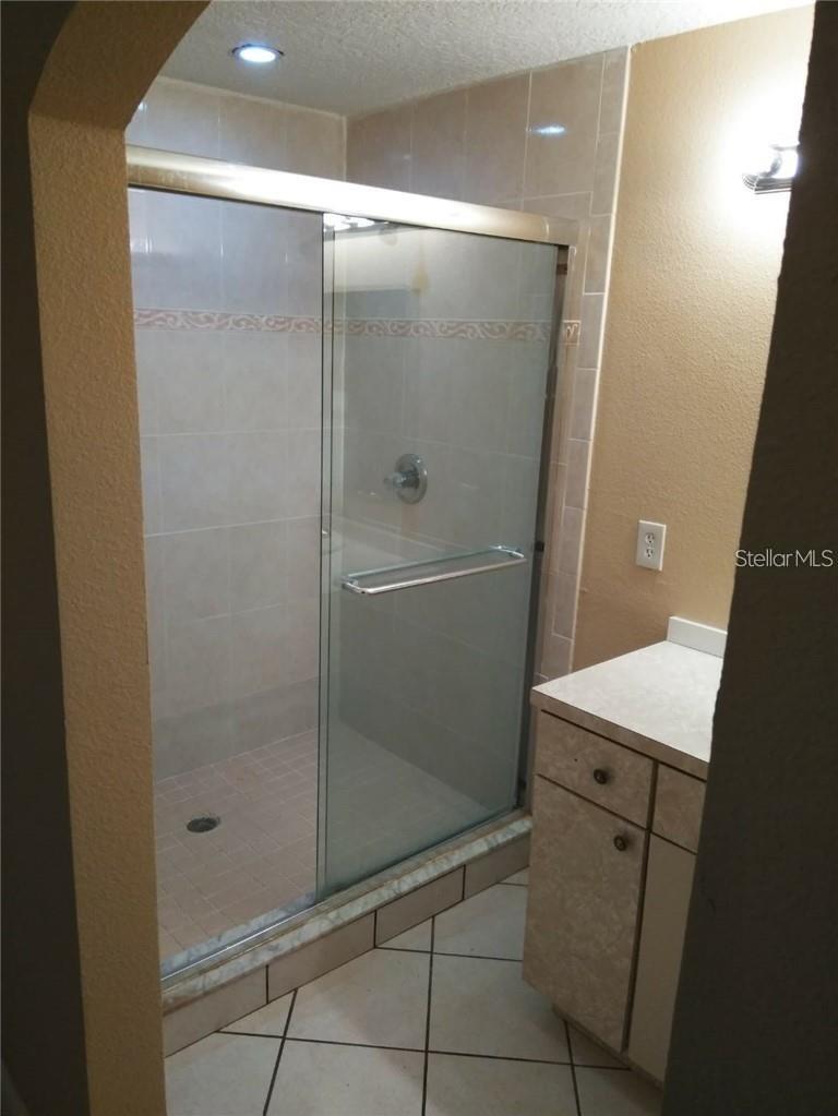 Image 2 of 16 For 212 Lynbrook Drive