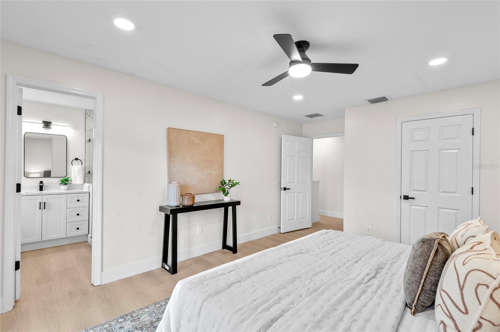 Image 18 of 28 For 2710 Church Street