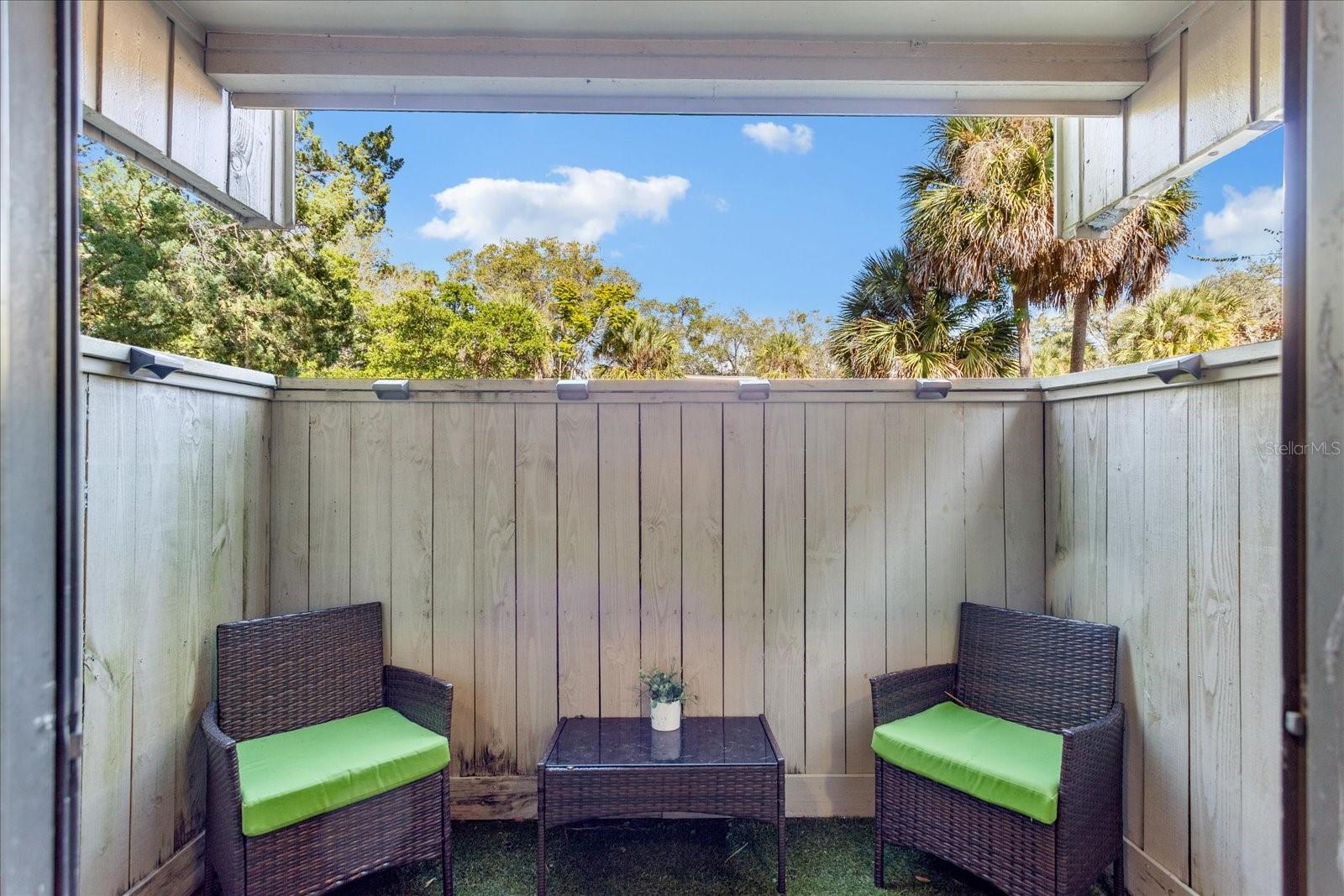 Image 13 of 38 For 108 Crown Oaks Way