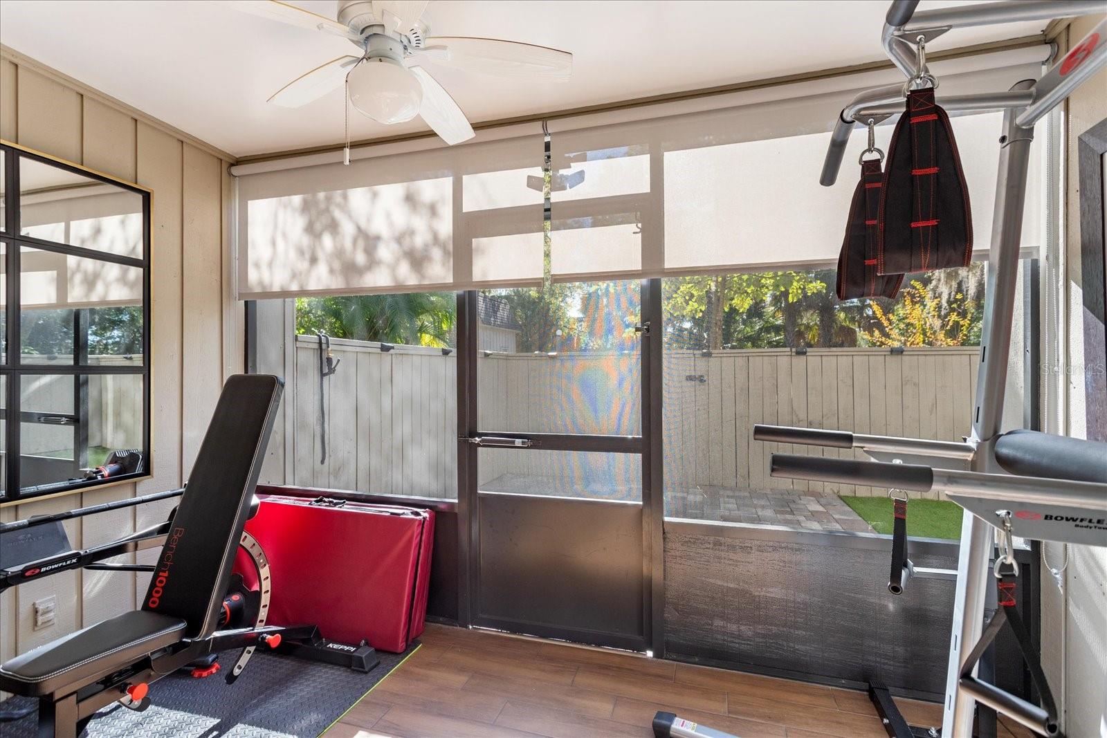 Image 16 of 38 For 108 Crown Oaks Way