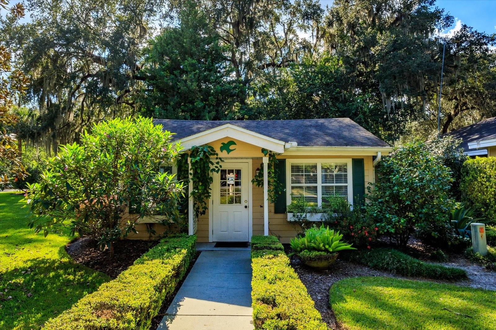 Image 33 of 38 For 108 Crown Oaks Way