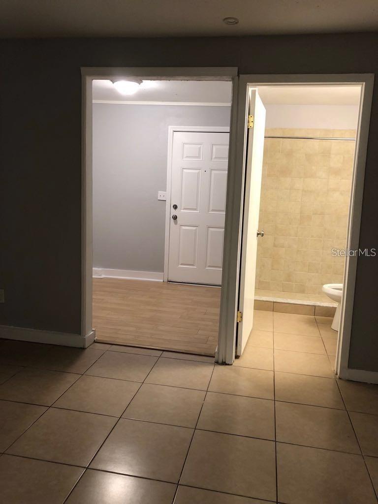 Image 5 of 14 For 355 Weathersfield Avenue