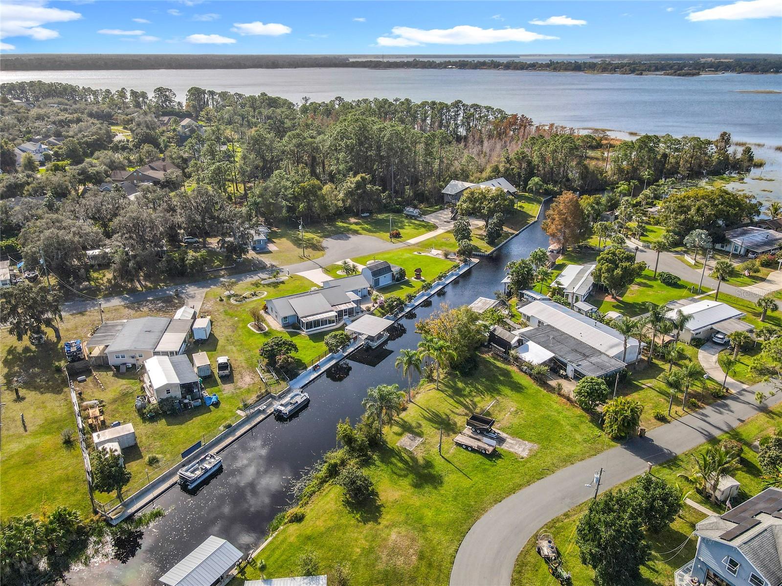 Image 12 of 38 For 6370 Carroll Circle