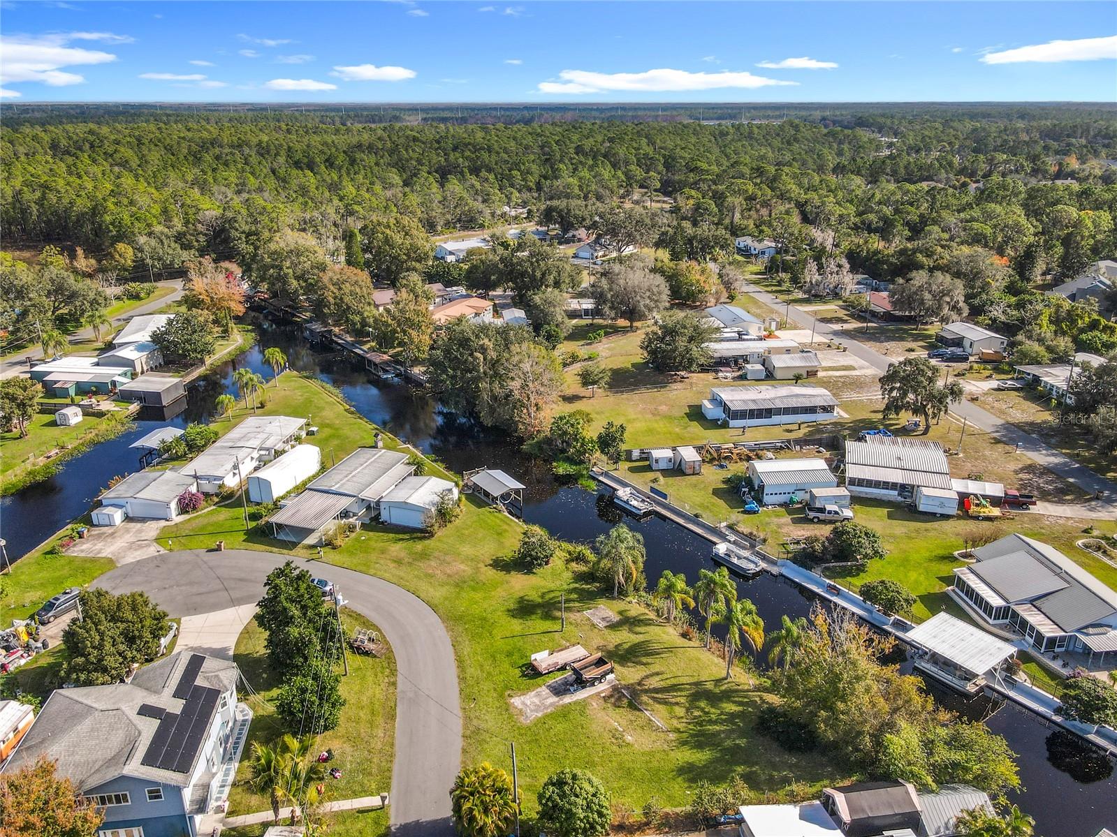 Image 18 of 38 For 6370 Carroll Circle