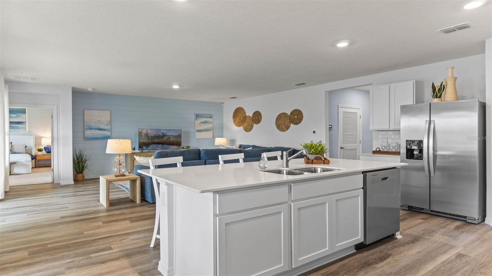 Image 7 of 48 For 1405 Morning Walk