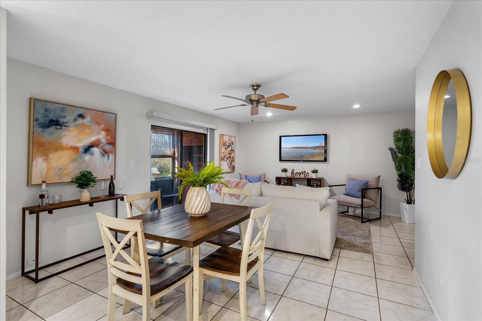 Image 12 of 27 For 156 Springwood Circle A