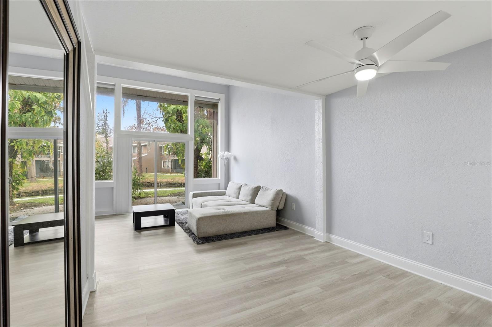 Image 10 of 30 For 5846 Peregrine  B12