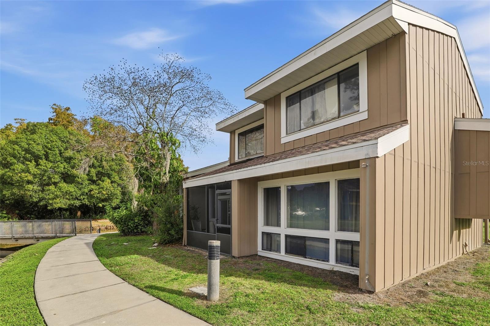 Image 24 of 30 For 5846 Peregrine  B12