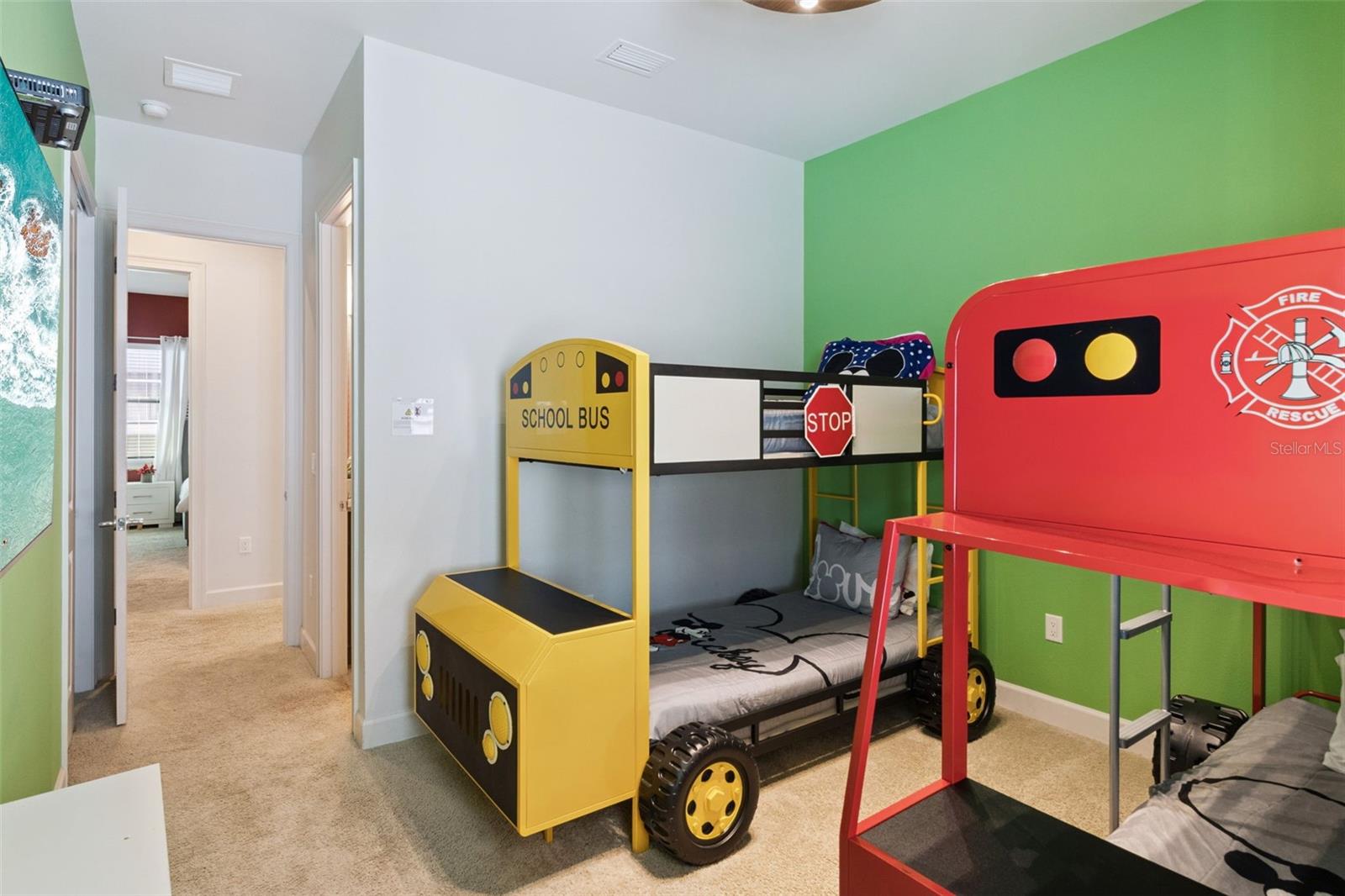 Image 23 of 60 For 7423 Sparkling Court