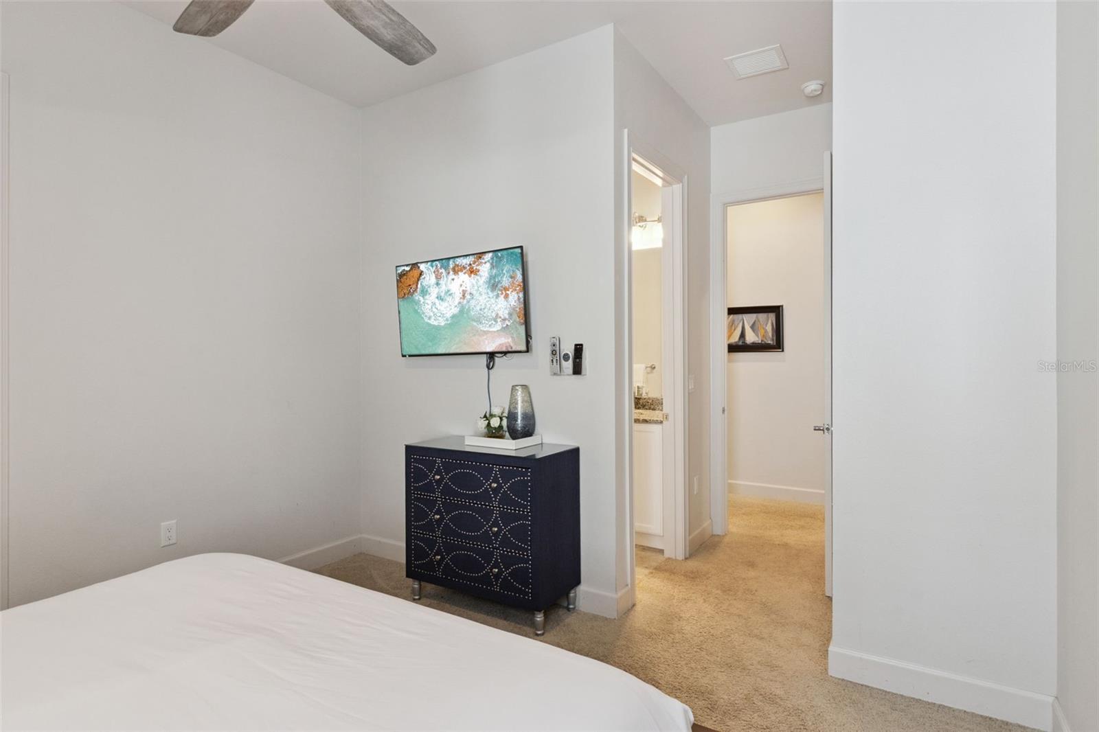 Image 25 of 60 For 7423 Sparkling Court