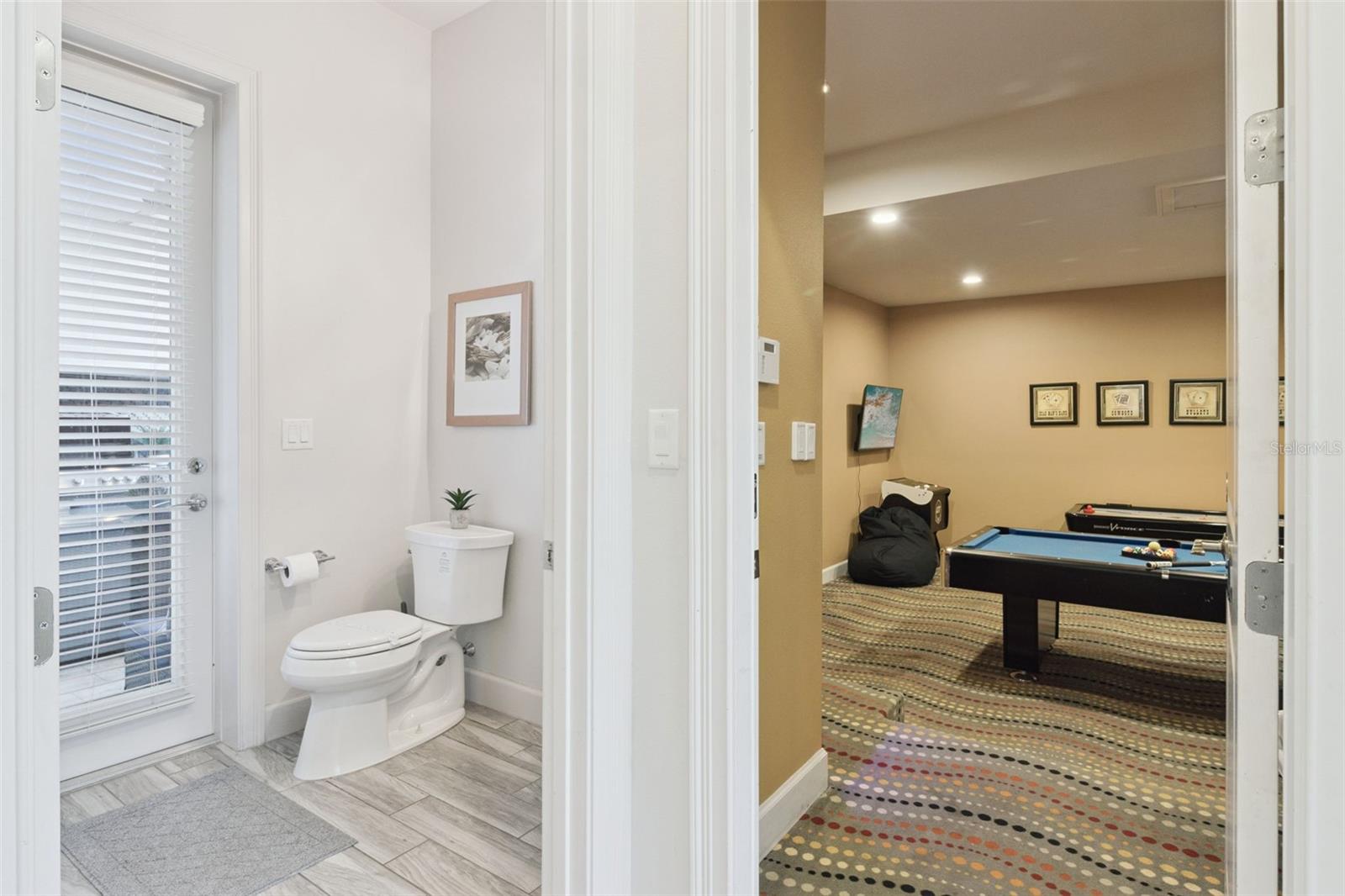 Image 33 of 60 For 7423 Sparkling Court