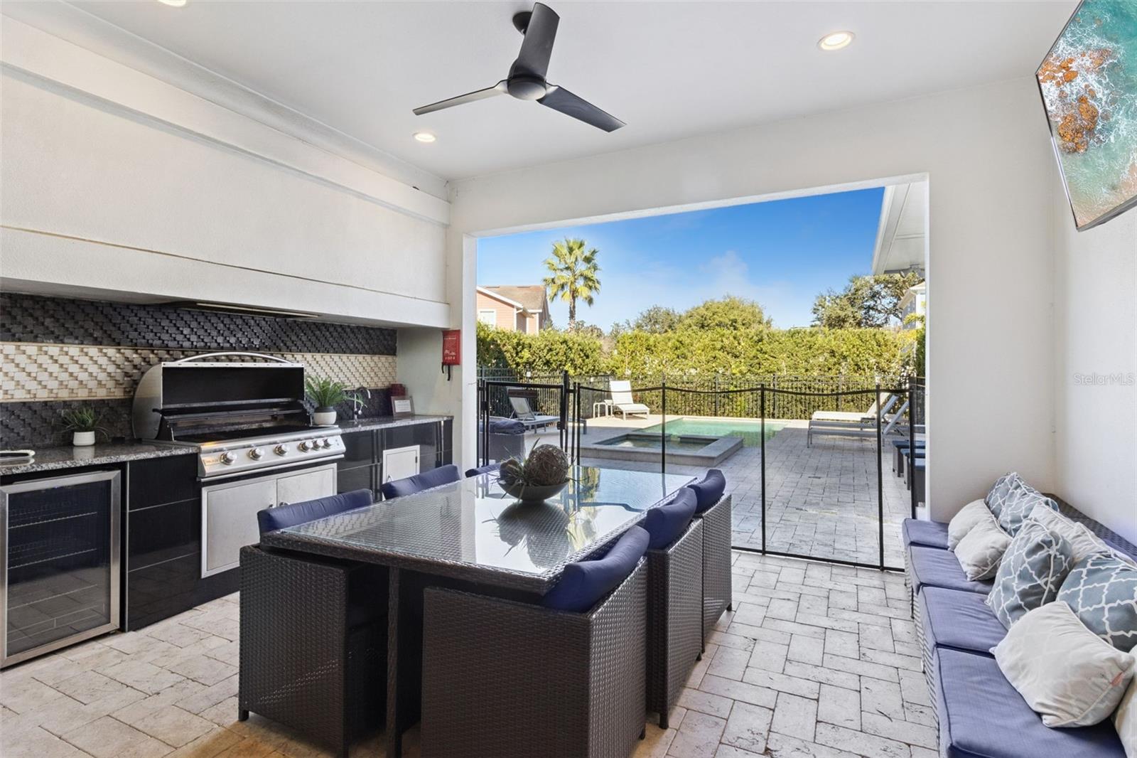 Image 34 of 60 For 7423 Sparkling Court