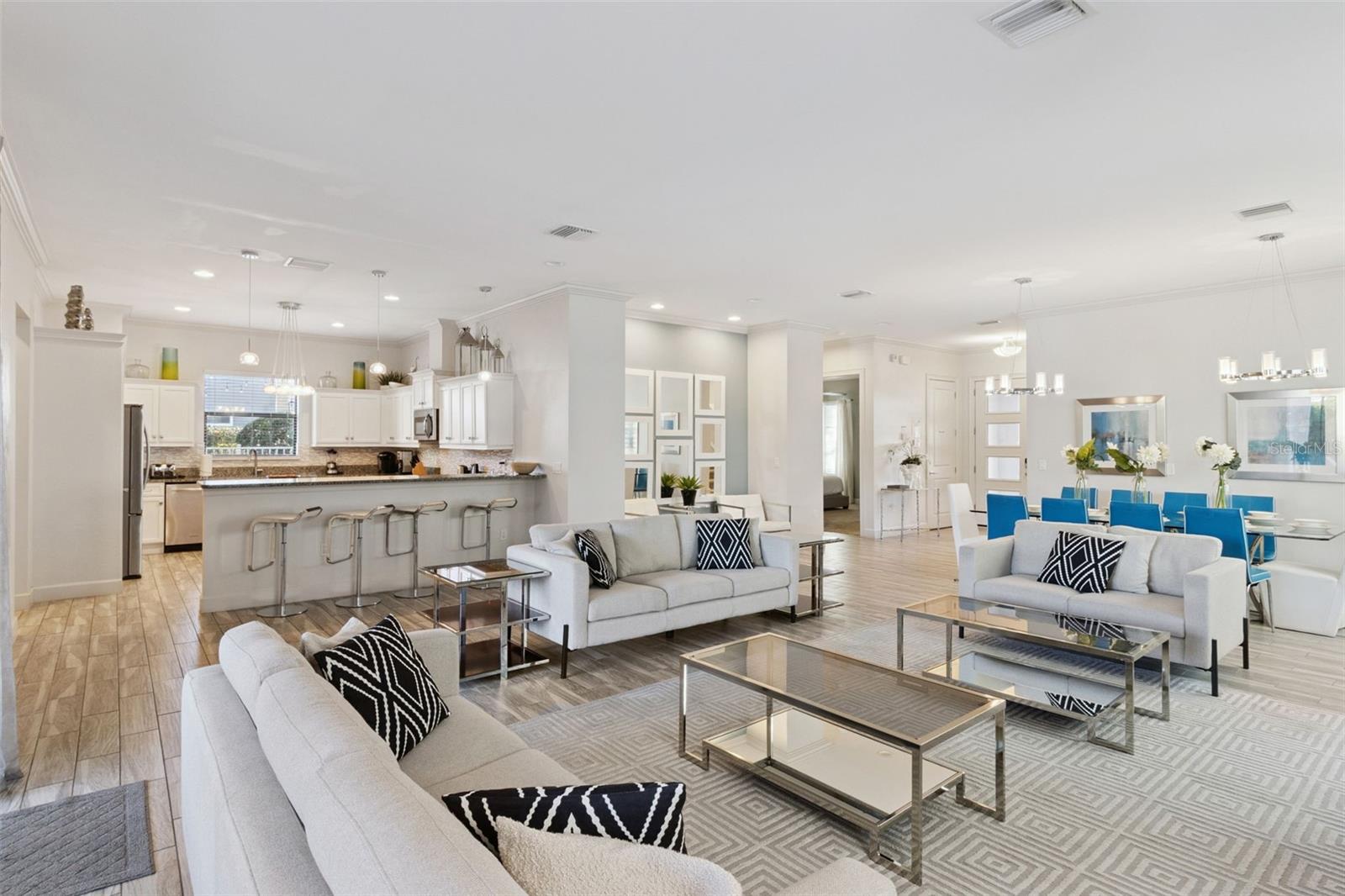 Image 9 of 60 For 7423 Sparkling Court