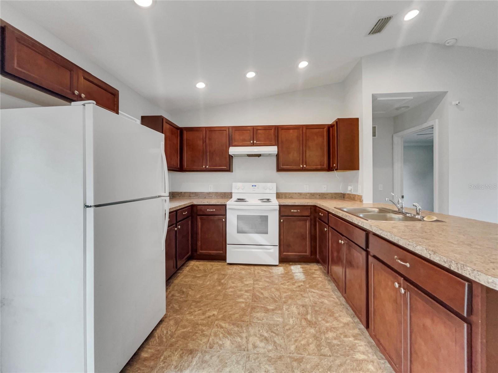 Image 2 of 18 For 1304 Carolina Avenue