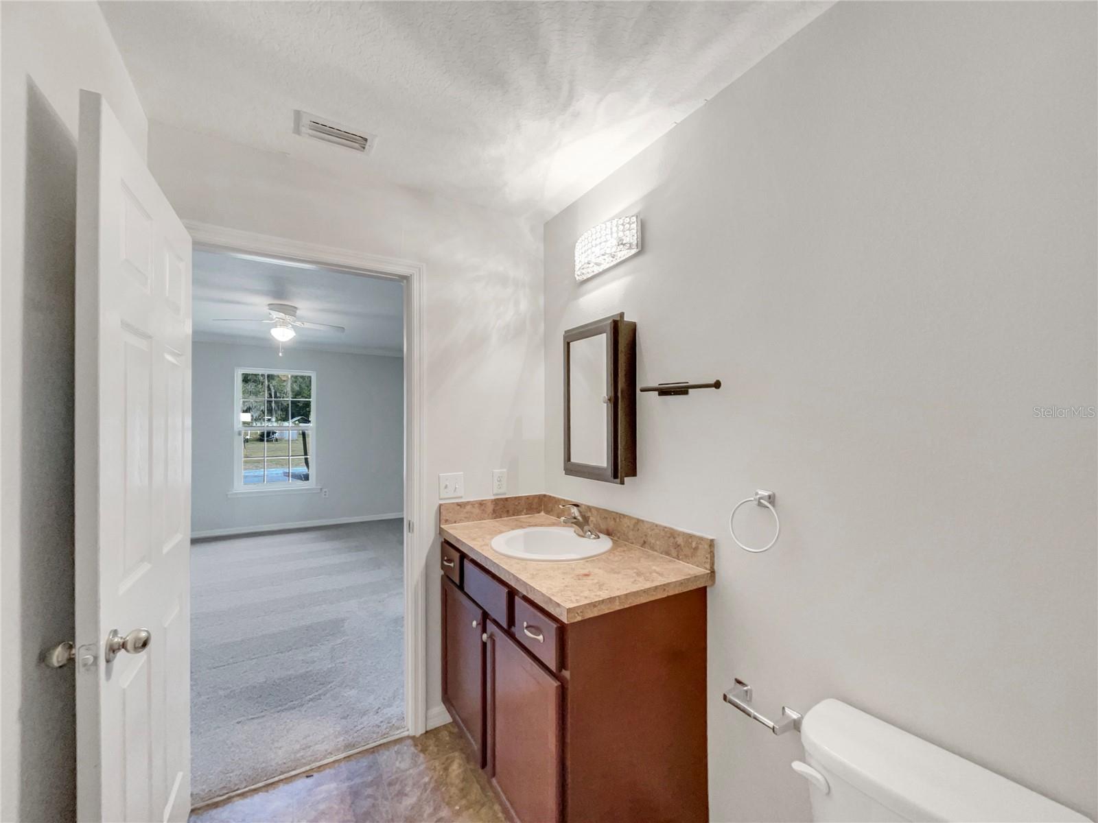 Image 9 of 18 For 1304 Carolina Avenue