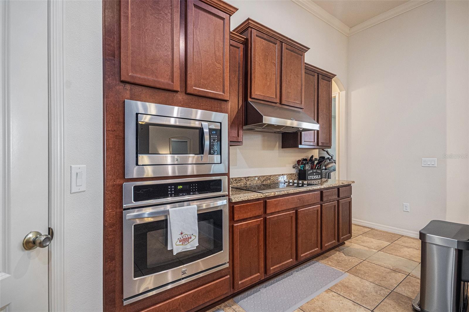 Image 11 of 24 For 10240 Kabana Boulevard