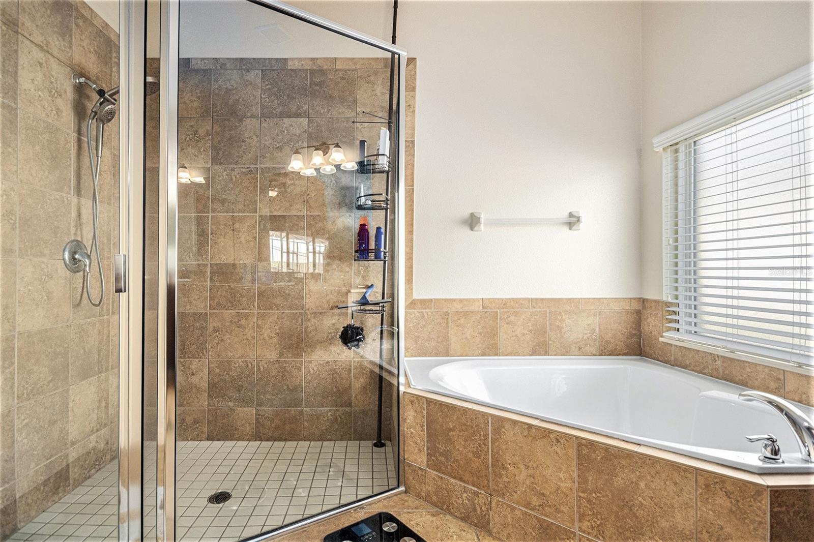 Image 18 of 24 For 10240 Kabana Boulevard