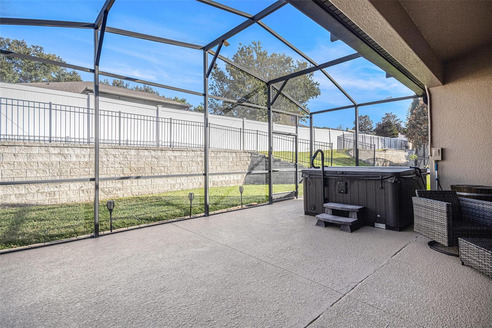 Image 22 of 24 For 10240 Kabana Boulevard