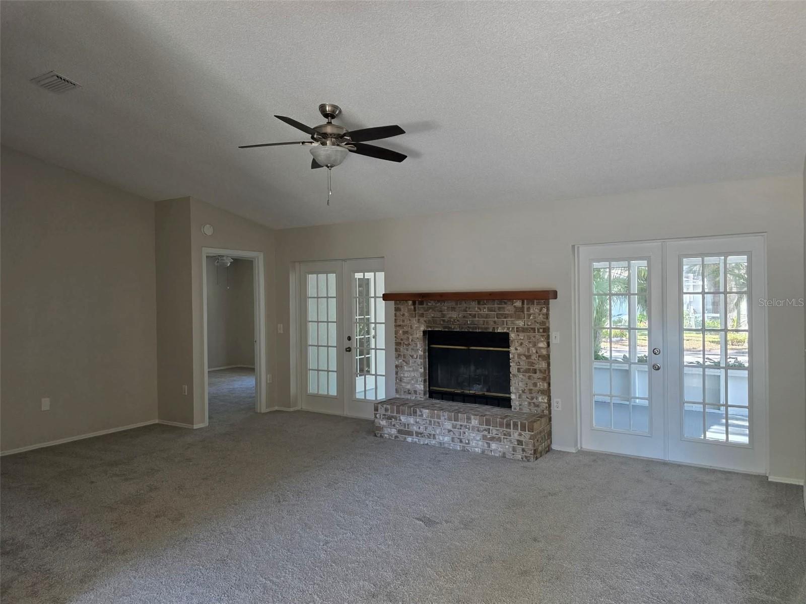 Image 4 of 11 For 118 29th Street Nw