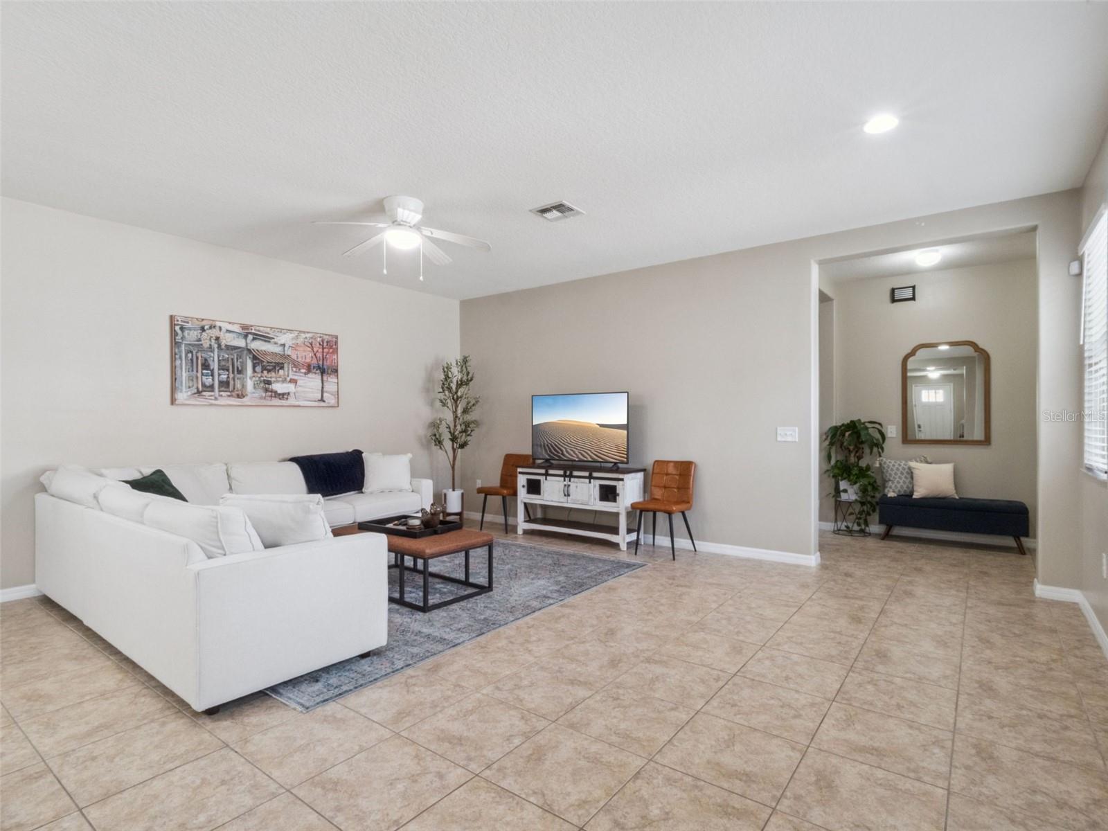 Image 7 of 26 For 14571 Bahama Swallow Boulevard