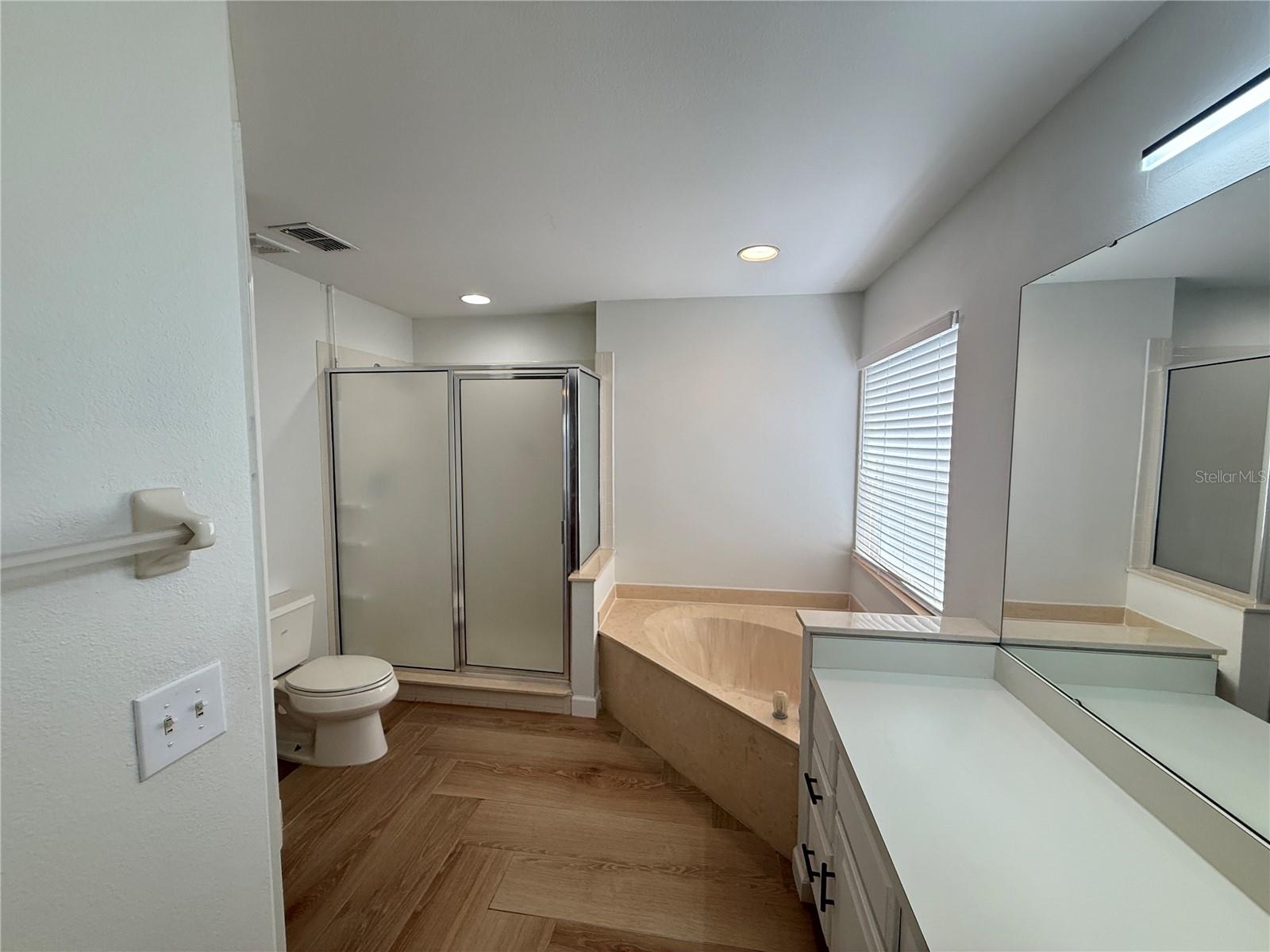 Image 12 of 24 For 10497 Sun Villa Boulevard