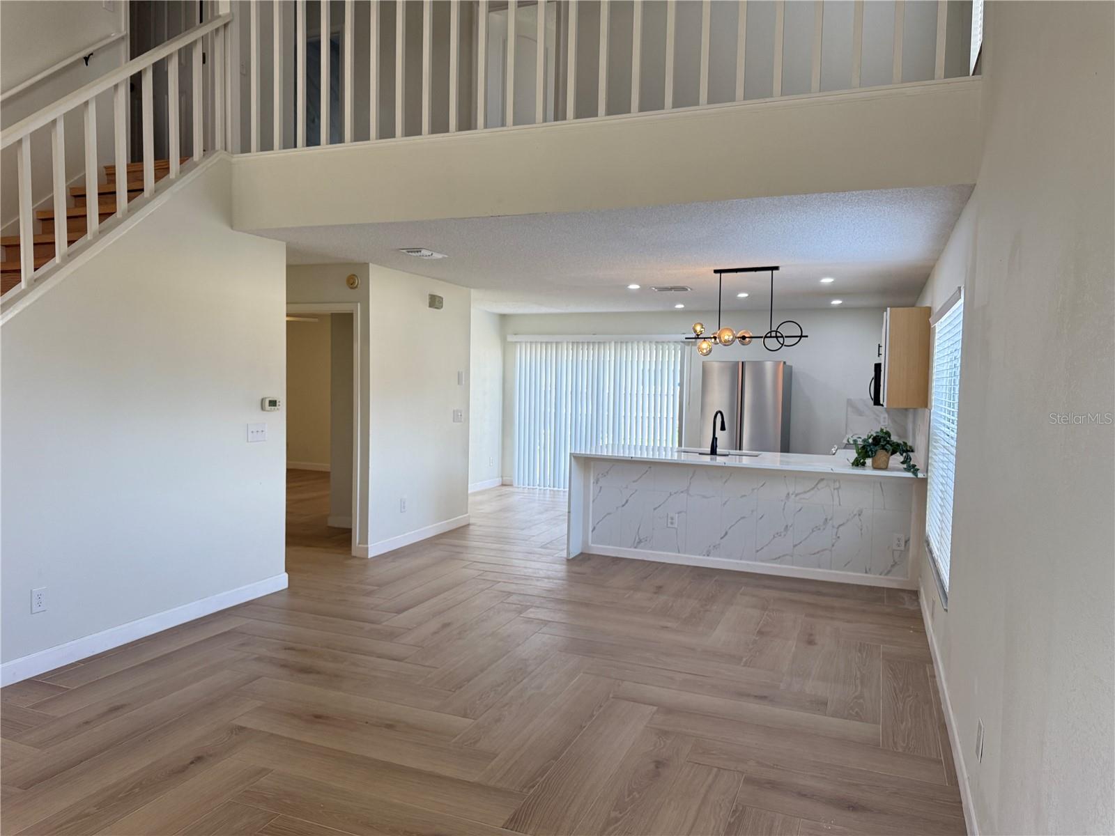 Image 5 of 24 For 10497 Sun Villa Boulevard