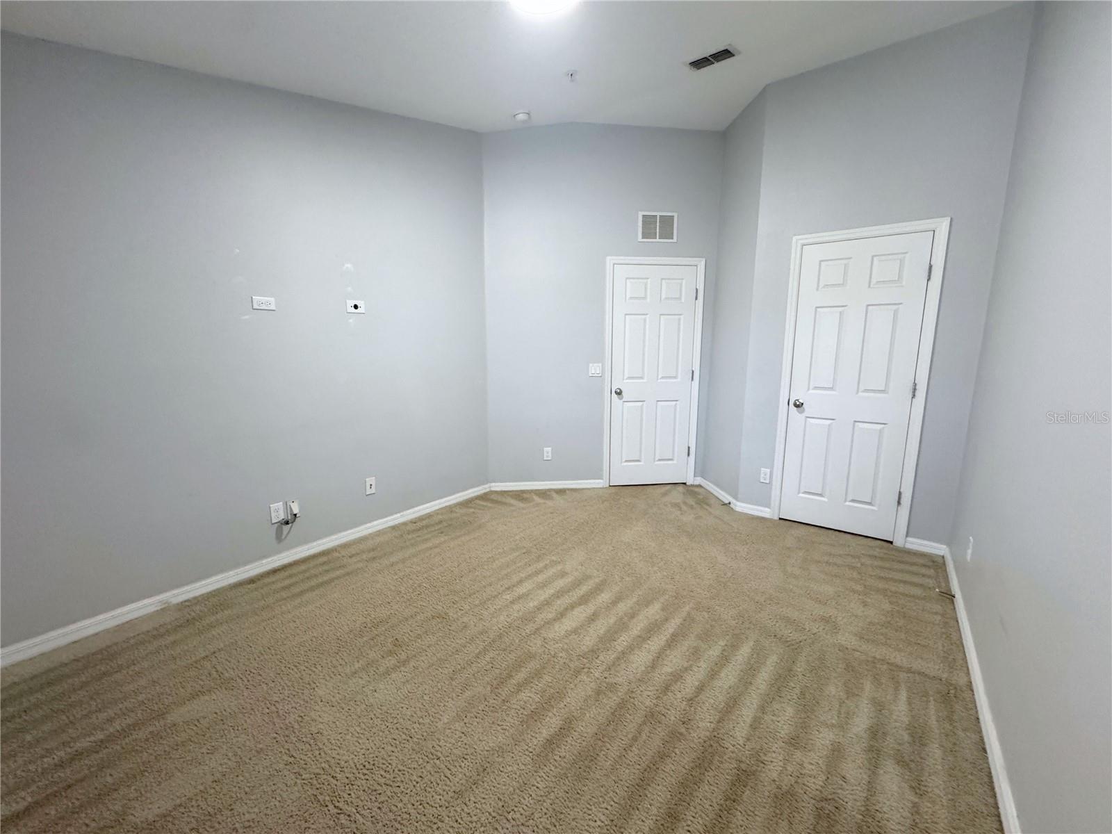 Image 17 of 22 For 726 Artisan Street 24