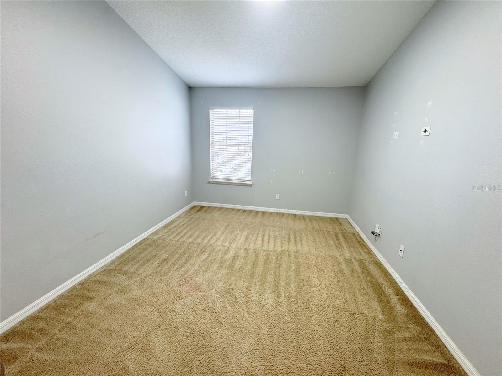 Image 18 of 22 For 726 Artisan Street 24