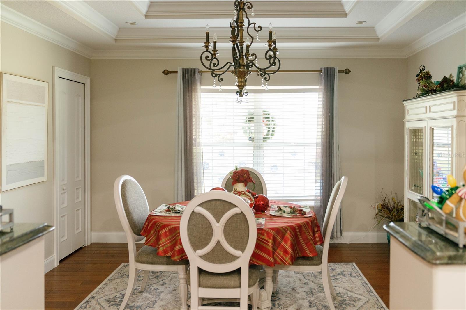 Image 12 of 39 For 537 Woodlawn Cemetery Road