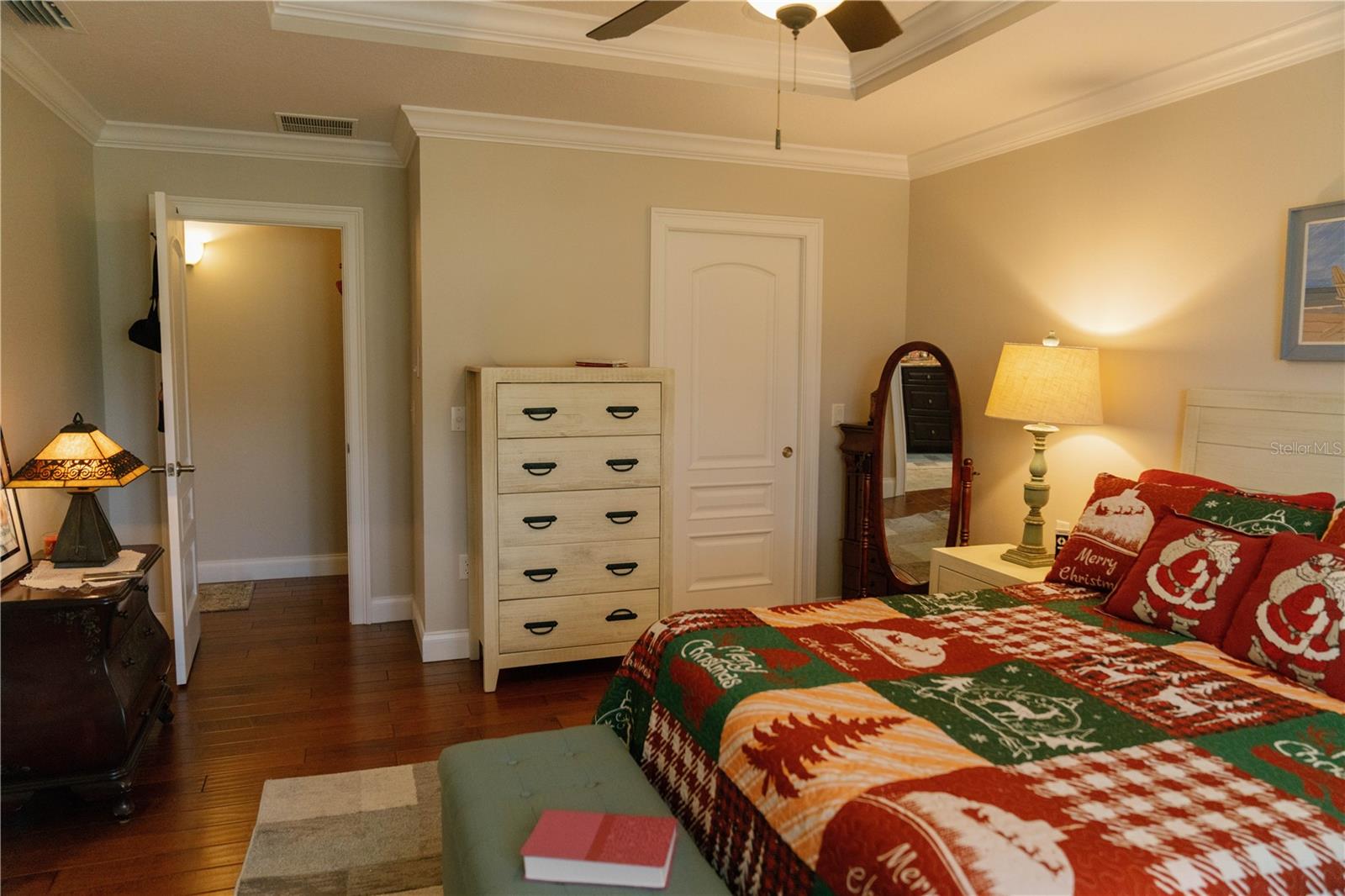 Image 30 of 39 For 537 Woodlawn Cemetery Road