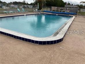 Image 7 of 31 For 38043 Bluebird Circle