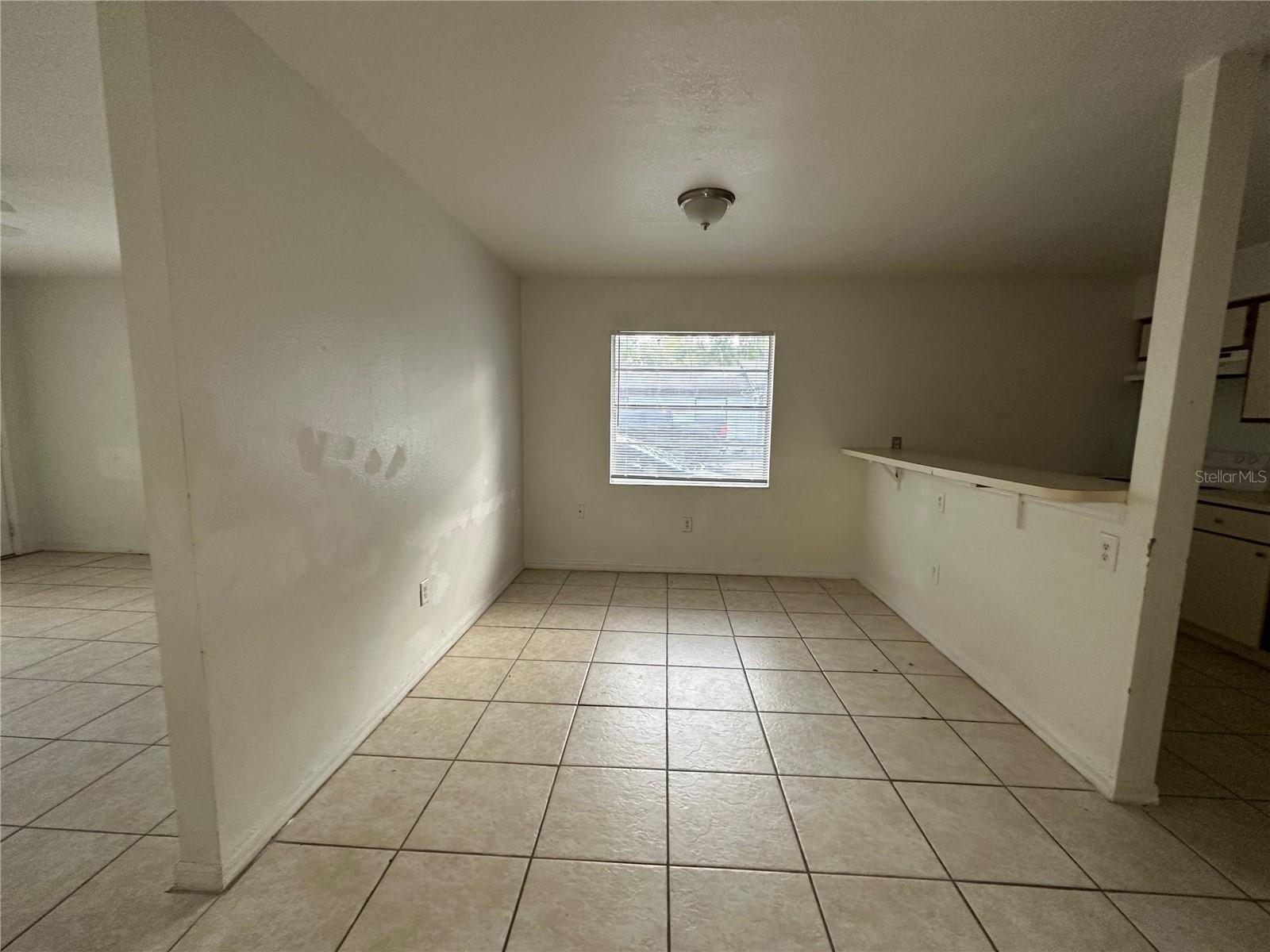 Image 8 of 10 For 912 Pine Avenue