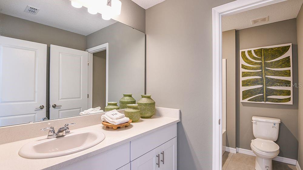 Image 13 of 33 For 705 Hazelwood Court