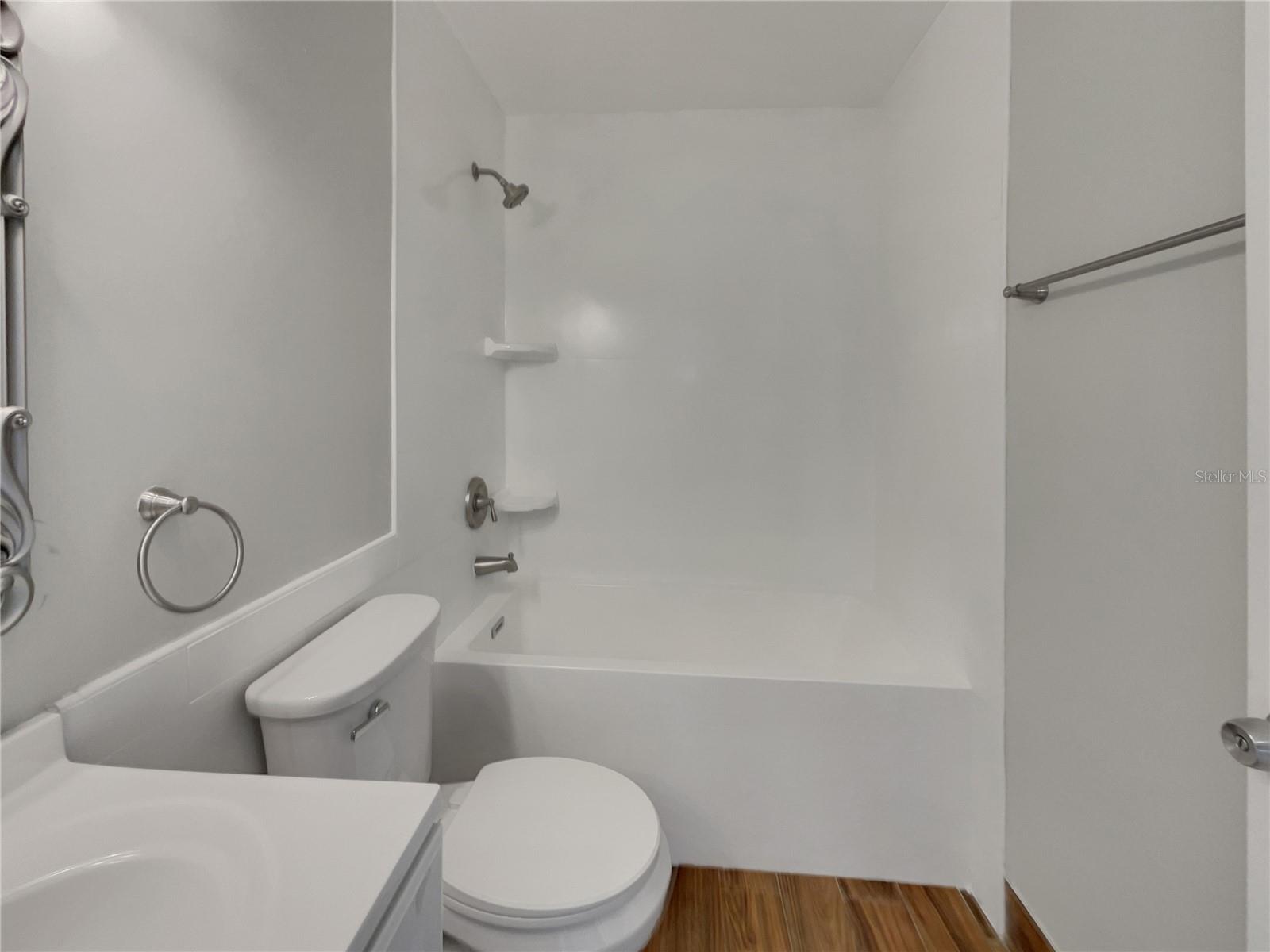 Image 17 of 22 For 1936 Deanna Drive