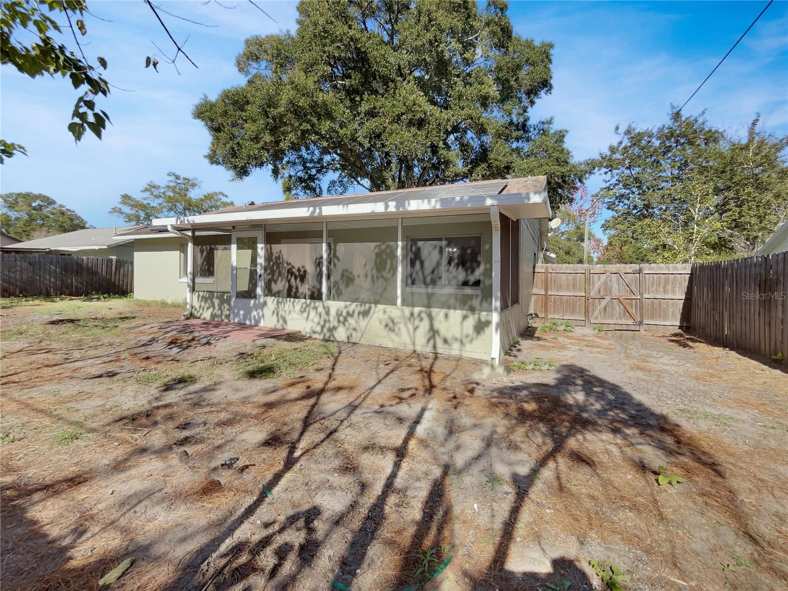 Image 5 of 22 For 1936 Deanna Drive