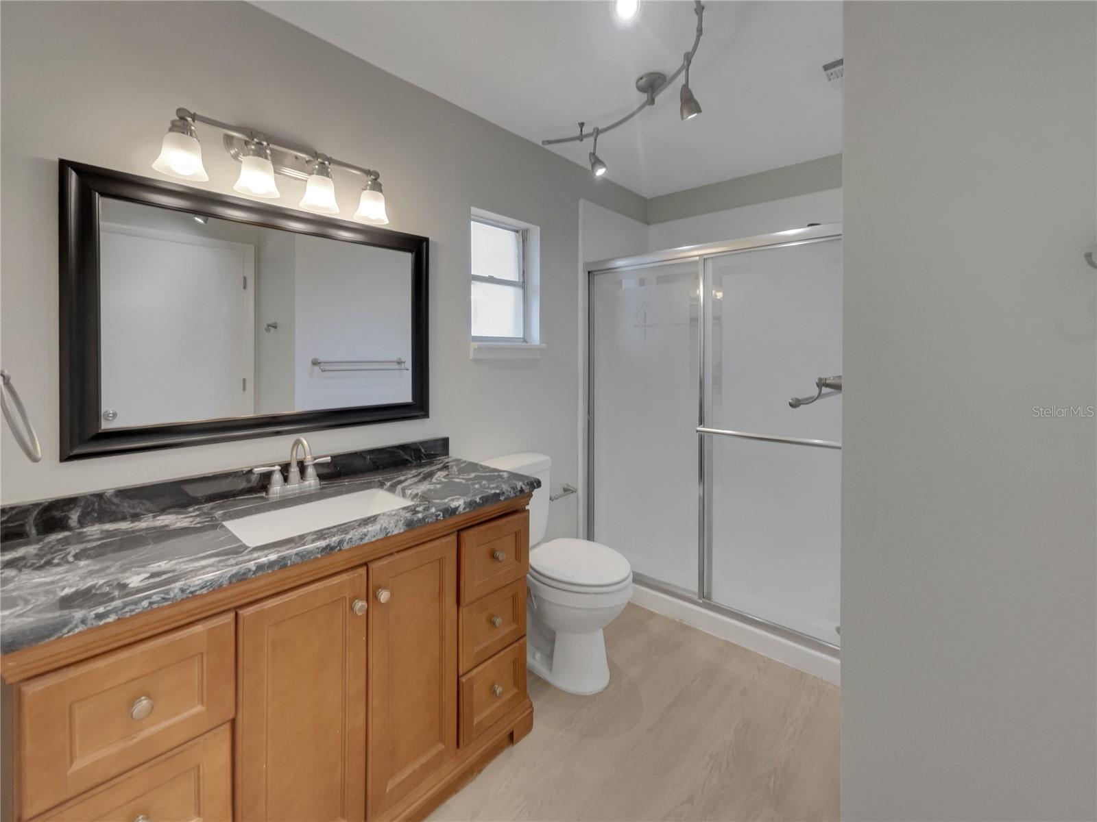 Image 6 of 22 For 1936 Deanna Drive