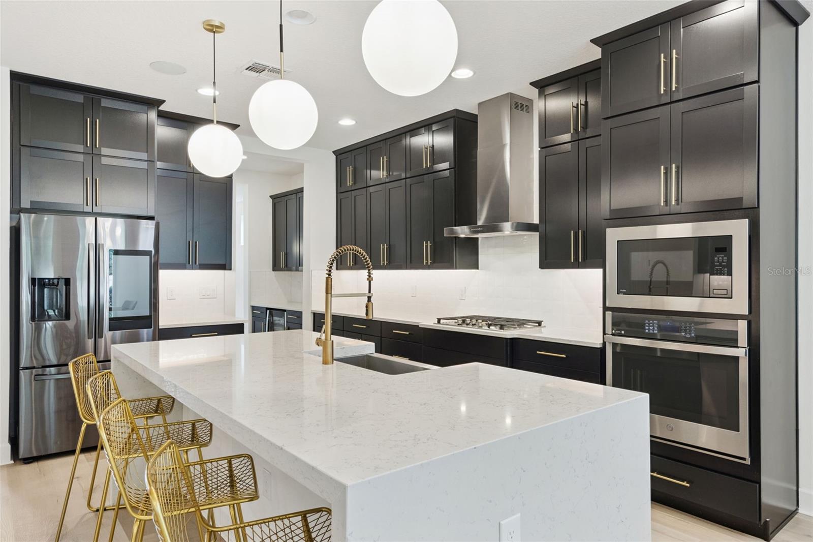 Image 12 of 63 For 14423 Wabasso Loop