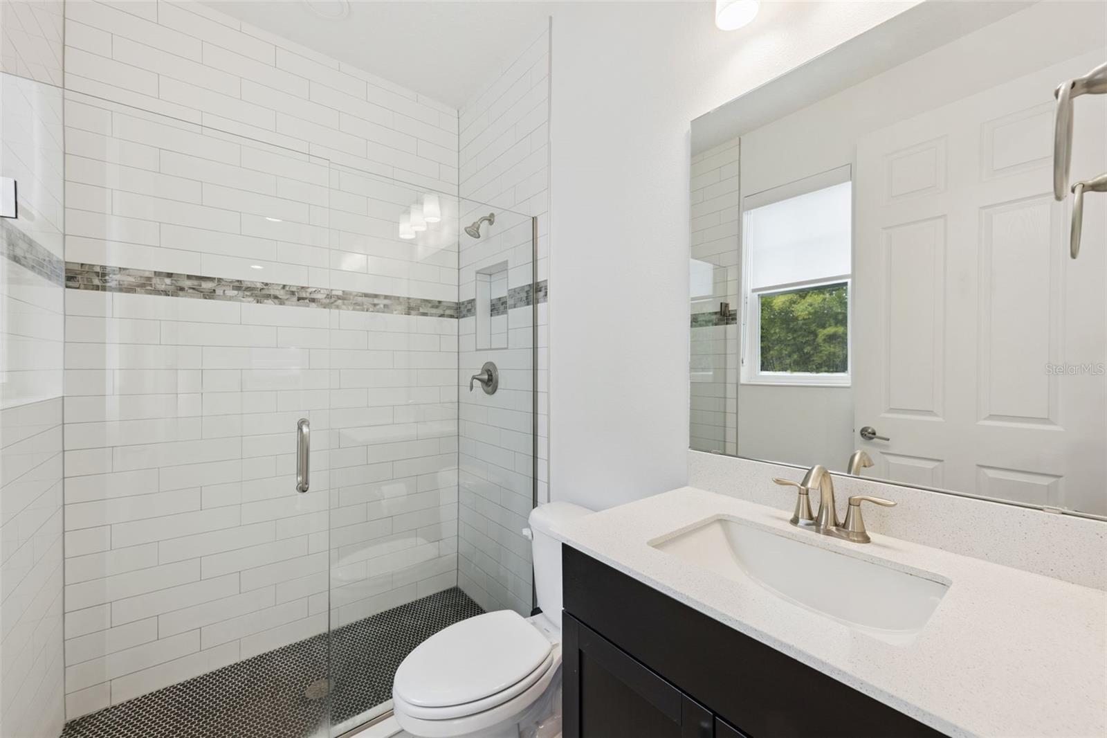 Image 19 of 63 For 14423 Wabasso Loop