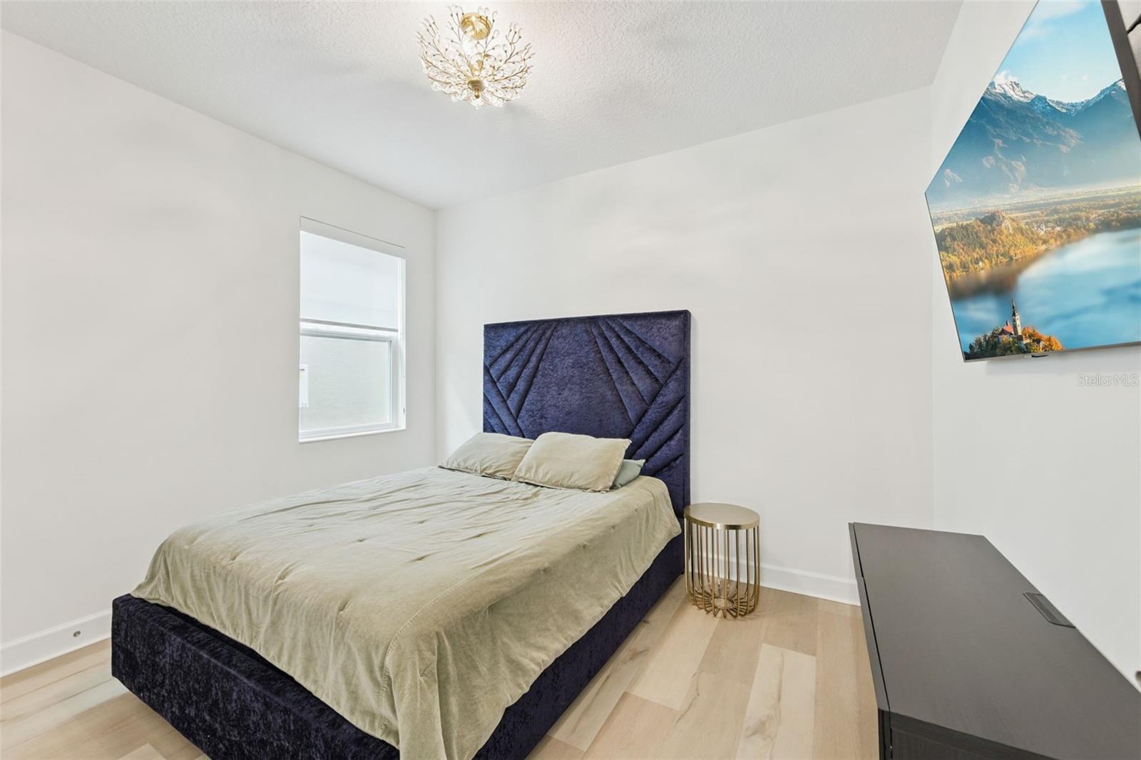 Image 21 of 63 For 14423 Wabasso Loop